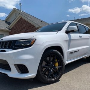 2018 Jeep Track Hawk White