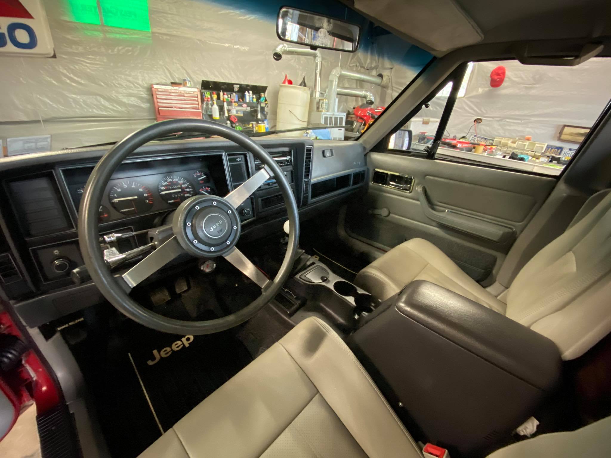 1988-jeep-comanche-chief-4x4-photo-28.jpg