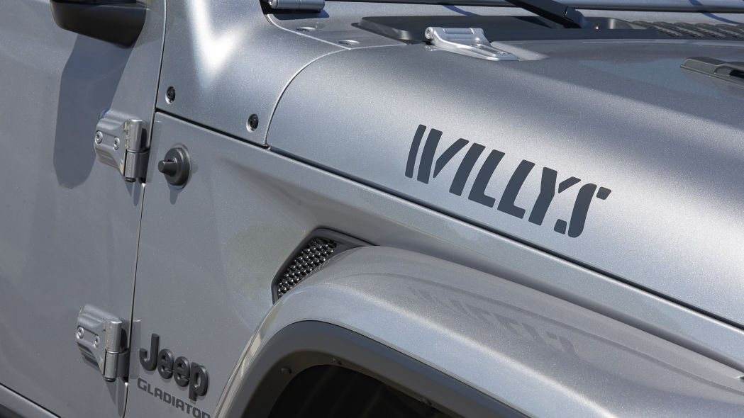 2021-jeep-gladiator-willys-trim-package-photo-4.jpg