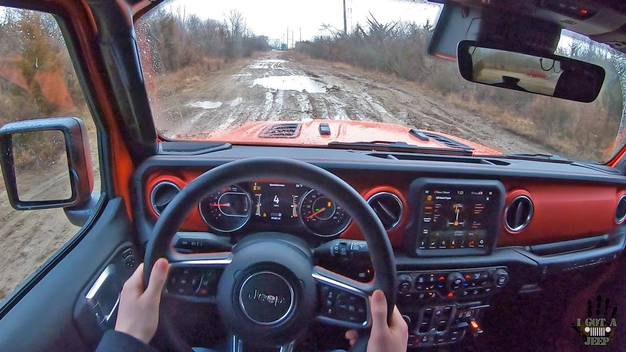 2020 Jeep Wrangler Cockpit View