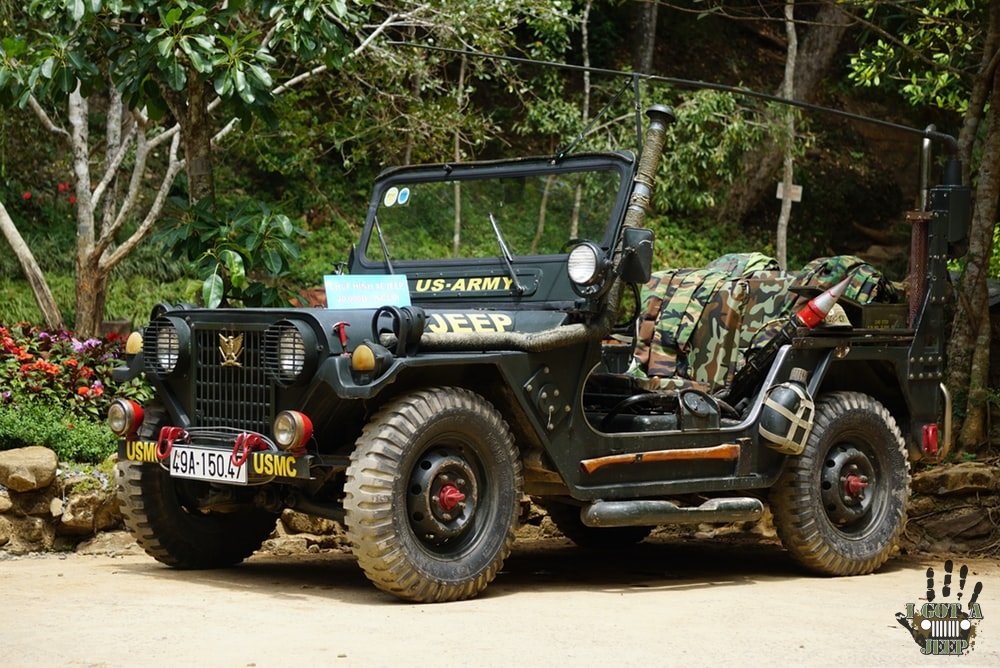 Army Jeeps: Photo 1