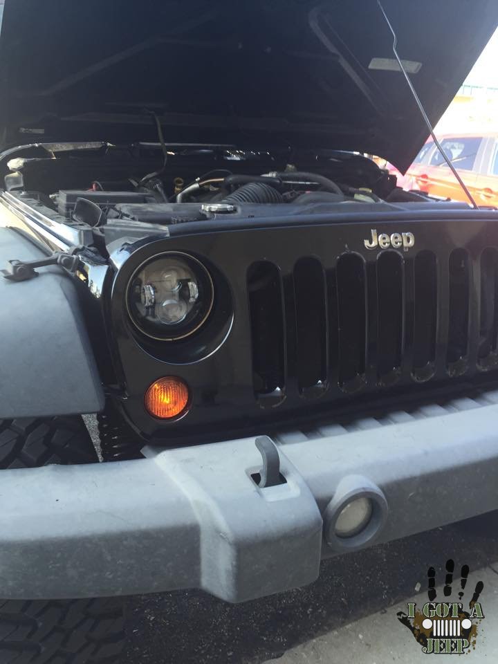 Dales Super Store Outlaw Headlights Picture 1:

http://dalessuperstore.com/i-22164599-outlaw-lights-led-headlights-for-1997-2015-jeep-wrangler-jk-tj-s